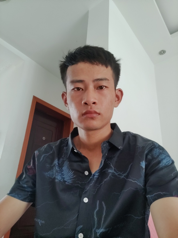 彳亍的第一张照片--太原相亲服务中心