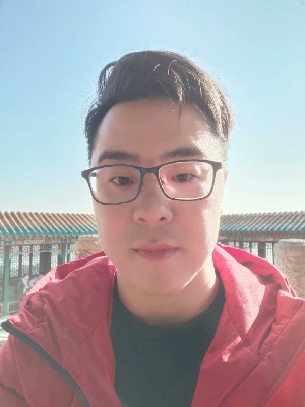 不爱吃竹子的小熊的第一张照片--太原相亲服务中心