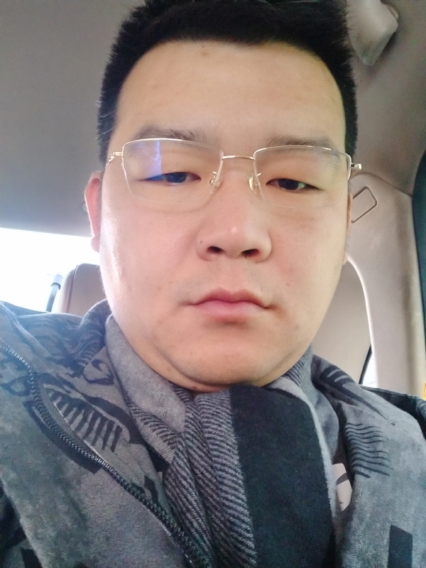 丶情歌的第一张照片--太原相亲服务中心