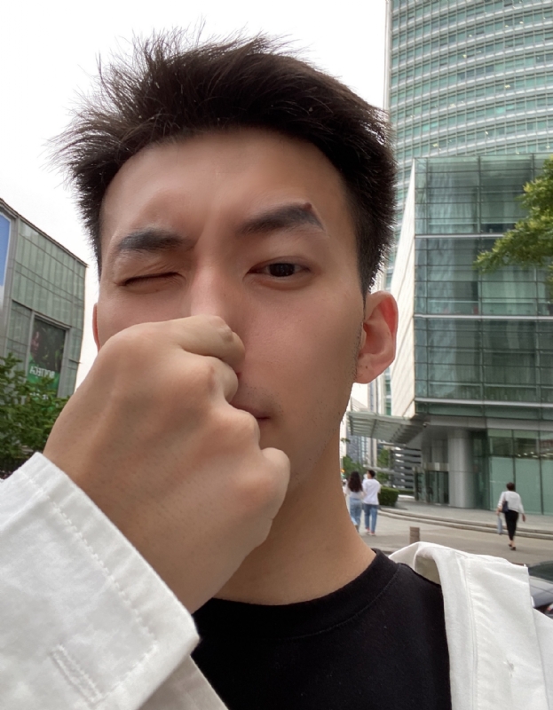 绝世大冤种的第四张照片--太原相亲服务中心