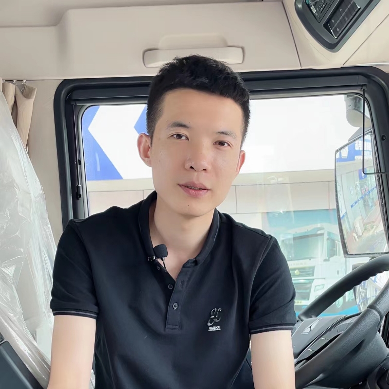 胡一凡的第二张照片--太原相亲服务中心