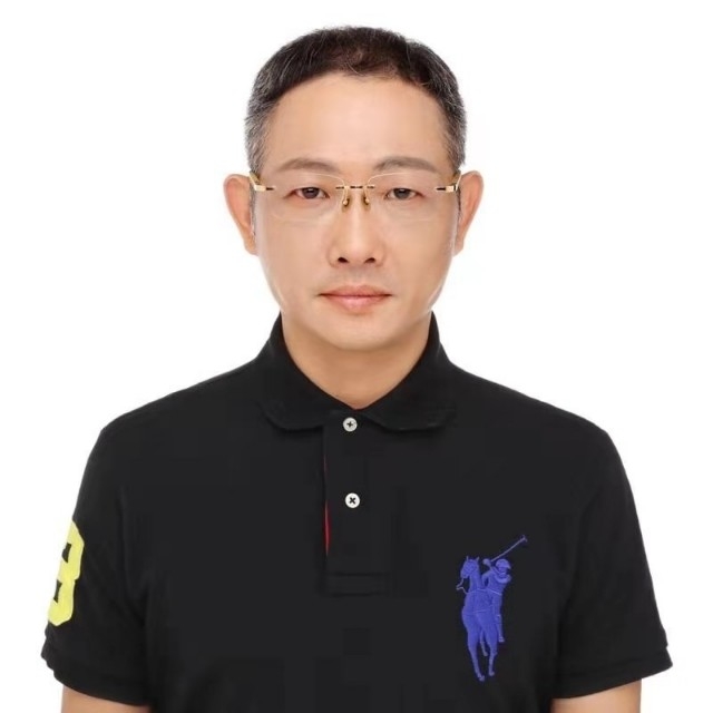 邱先森的第一张照片--太原相亲服务中心