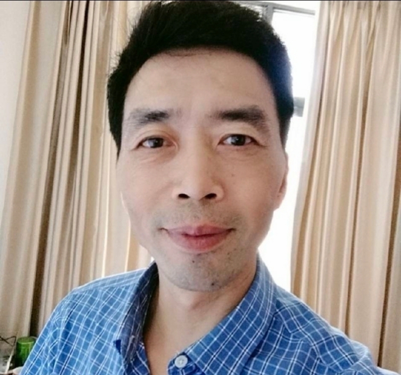 零距离的第二张照片--太原相亲服务中心