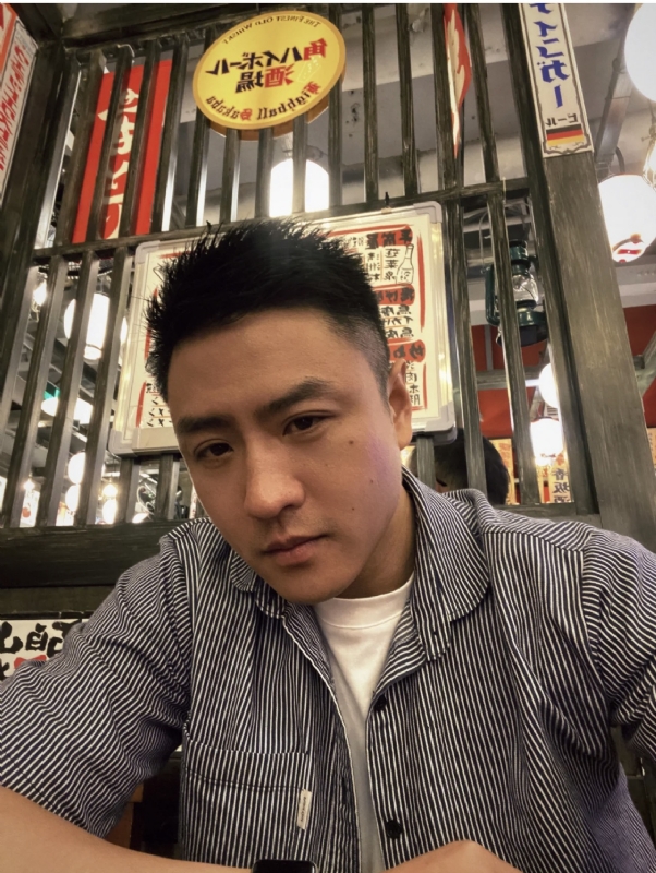 伴你长按的第一张照片--太原相亲服务中心