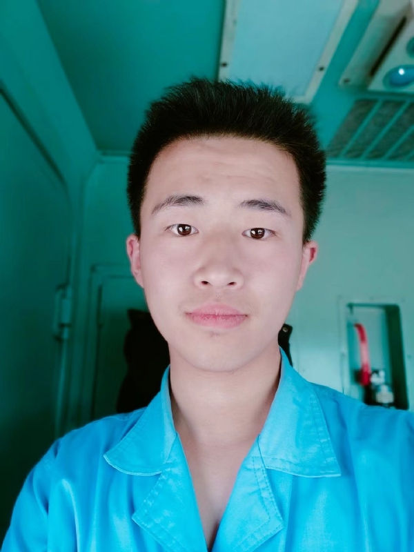 生而为人的第一张照片--太原相亲服务中心