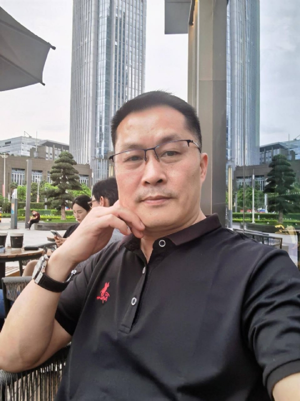 Allan的第二张照片--太原相亲服务中心