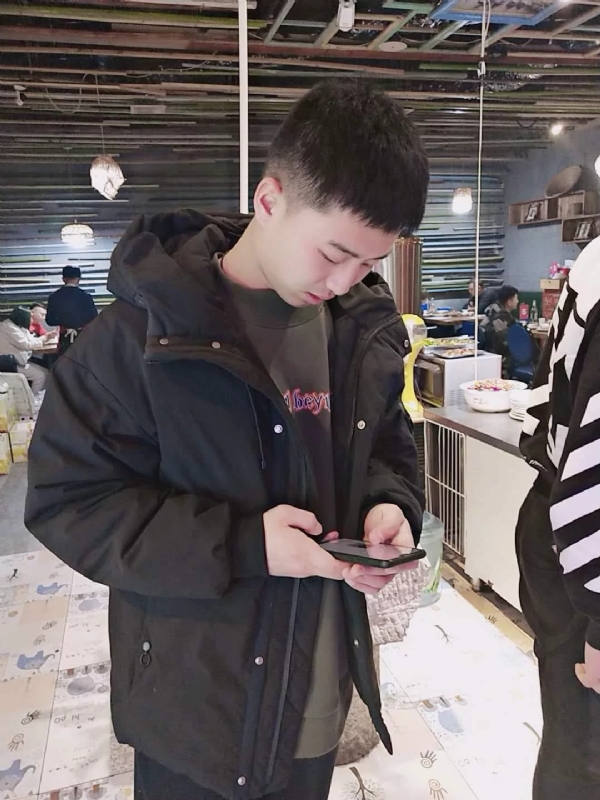 小赵的第一张照片--太原相亲服务中心