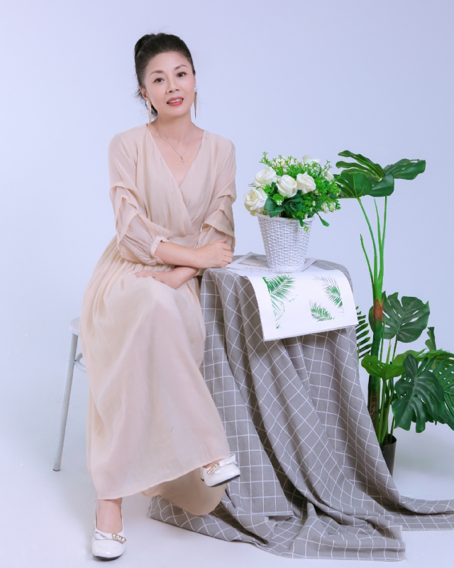 Anna的第一张照片--太原相亲服务中心