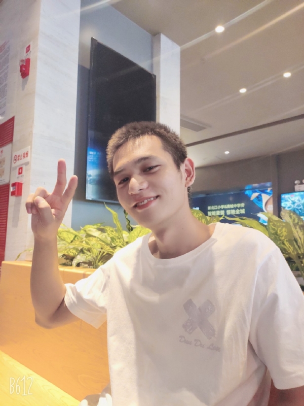 红红火火恍恍惚惚的第二张照片--太原相亲服务中心