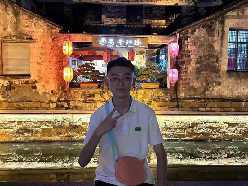 李四的第一张照片--太原相亲服务中心