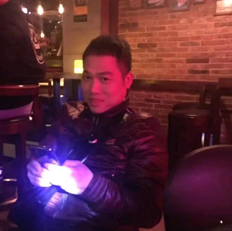 真谛的第一张照片--太原相亲服务中心