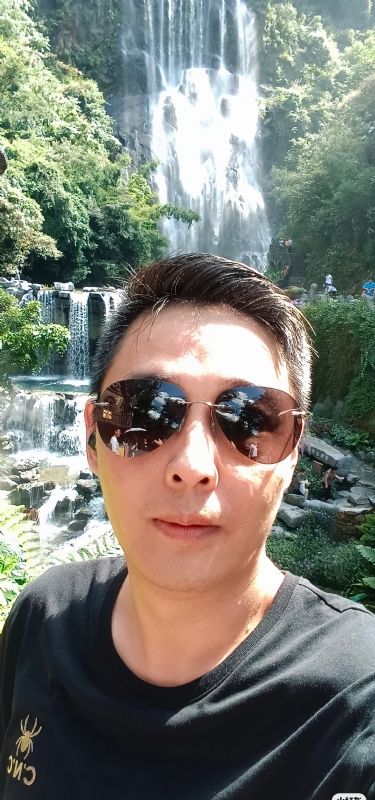 小小帅哥的第一张照片--太原相亲服务中心