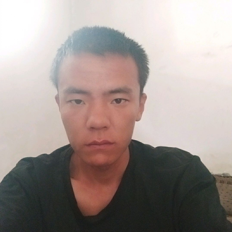 哦哦的第二张照片--太原相亲服务中心