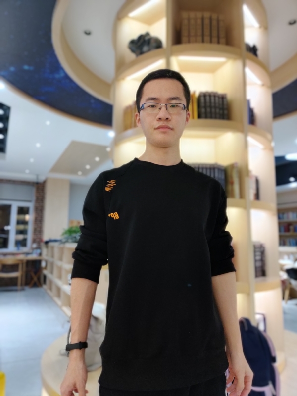 轩墨的第一张照片--太原相亲服务中心