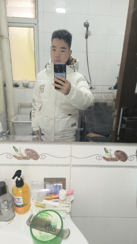 小李的第一张照片--太原相亲服务中心