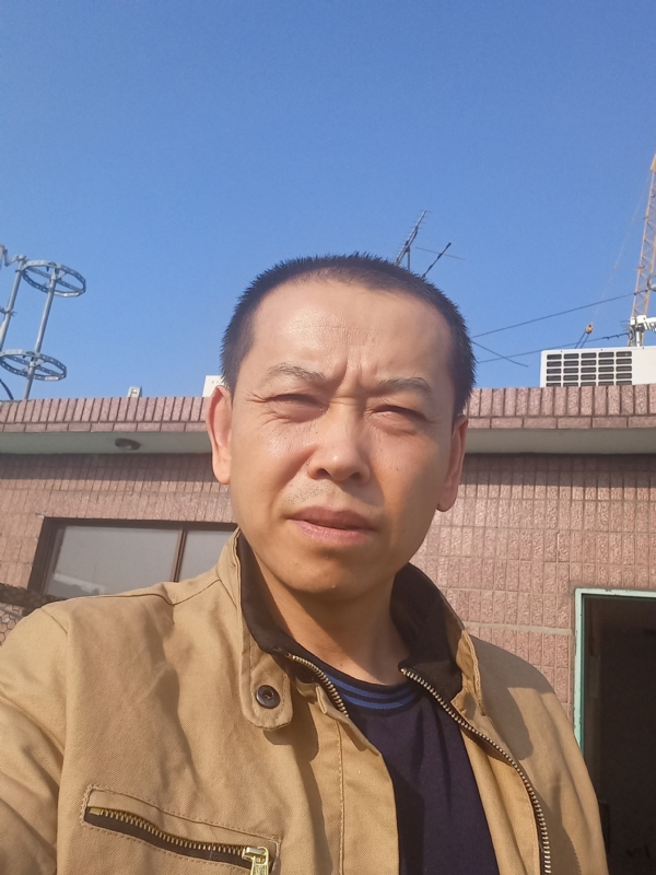 红尘逐浪的第一张照片--太原相亲服务中心