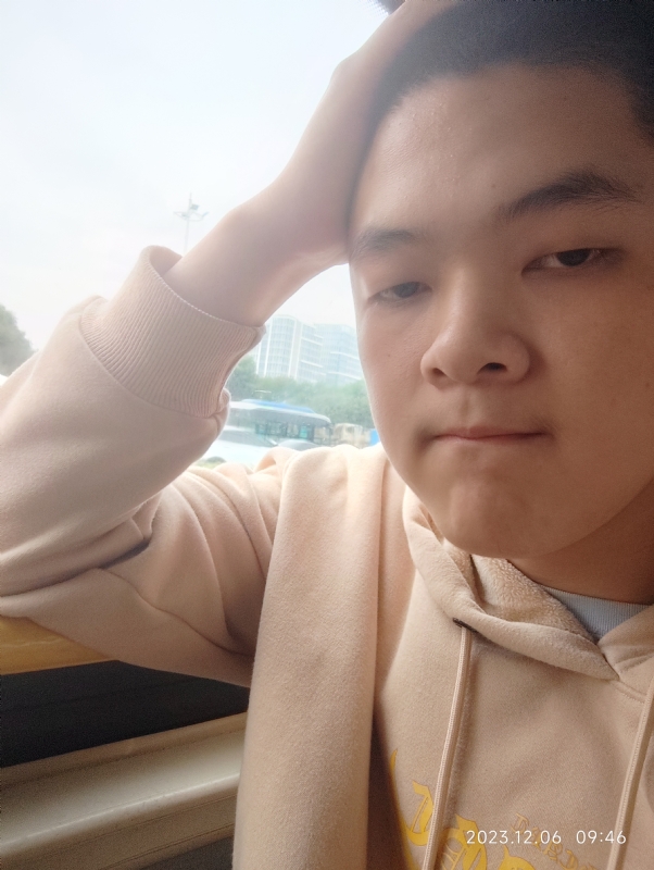 孤独的狼的第一张照片--太原相亲服务中心