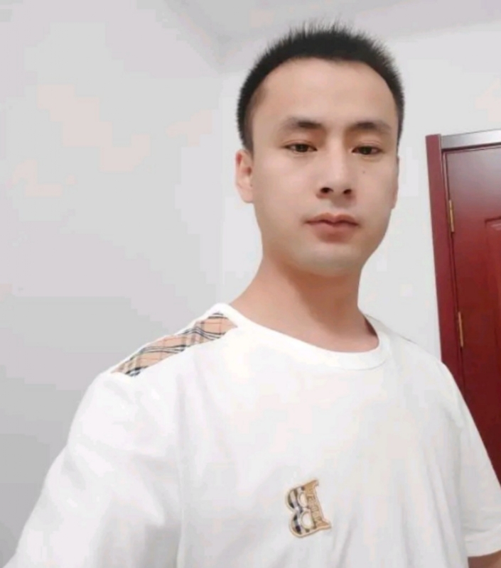 海阔天空的第一张照片--太原相亲服务中心