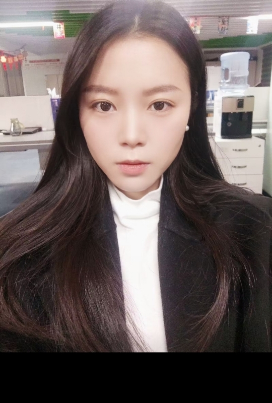 小月半的第一张照片--太原相亲服务中心