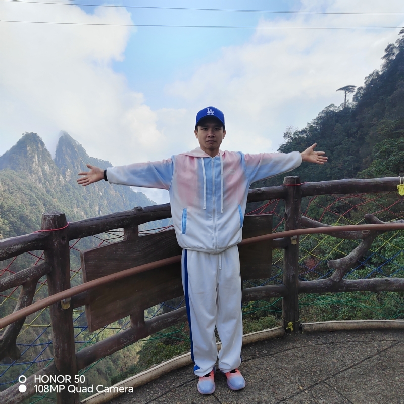 明明的第一张照片--太原相亲服务中心