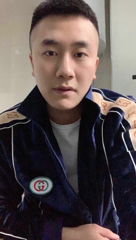 凌毅的第一张照片--太原相亲服务中心