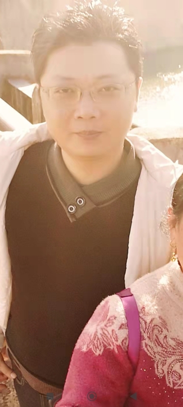 邓生的第二张照片--太原相亲服务中心