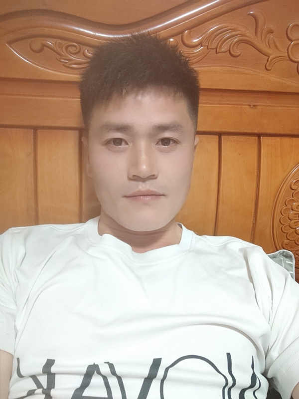 网球罗的第三张照片--太原相亲服务中心