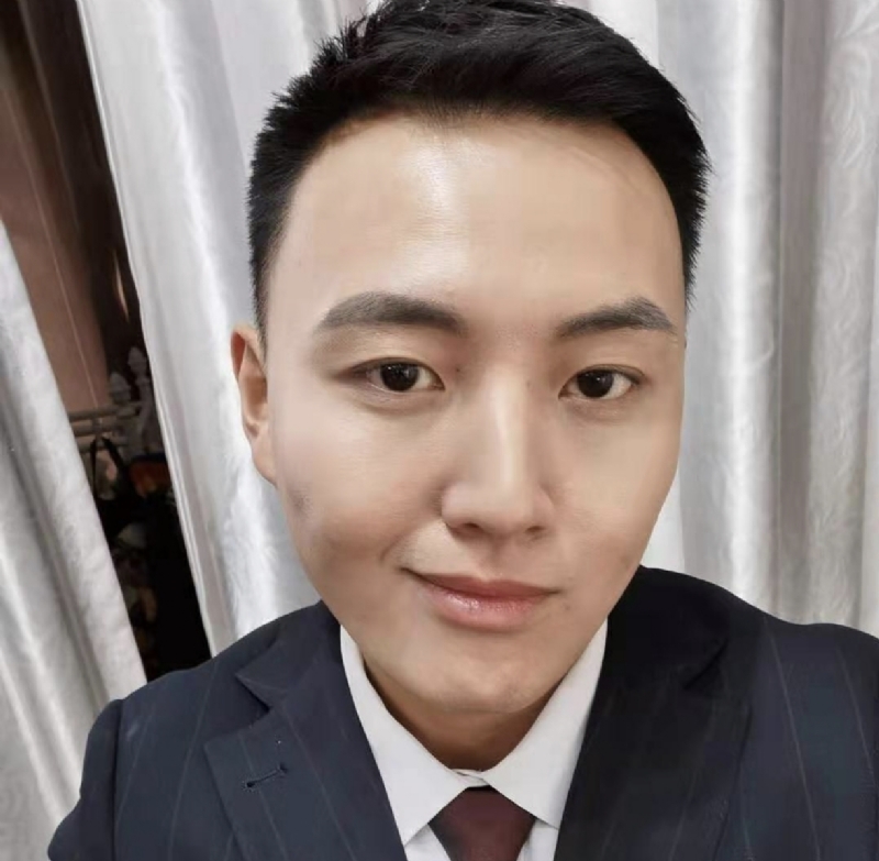 英俊潇洒的第二张照片--太原相亲服务中心