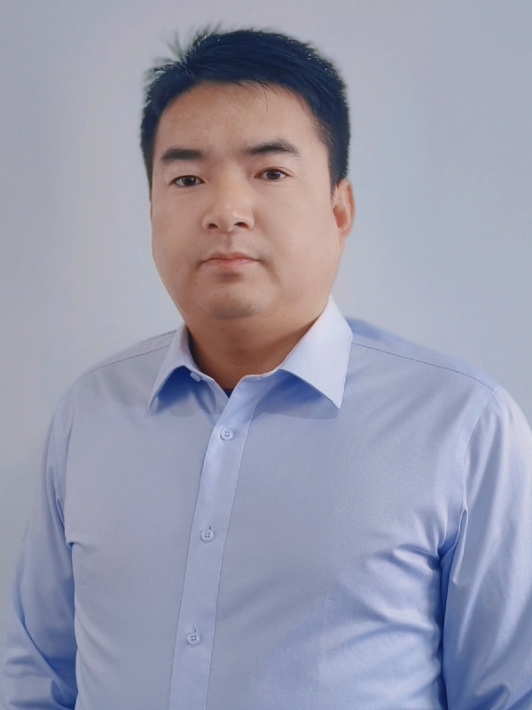 于先生的第一张照片--太原相亲服务中心