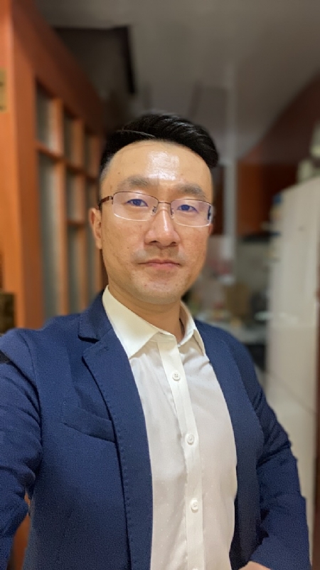 笑看人生的第一张照片--太原相亲服务中心