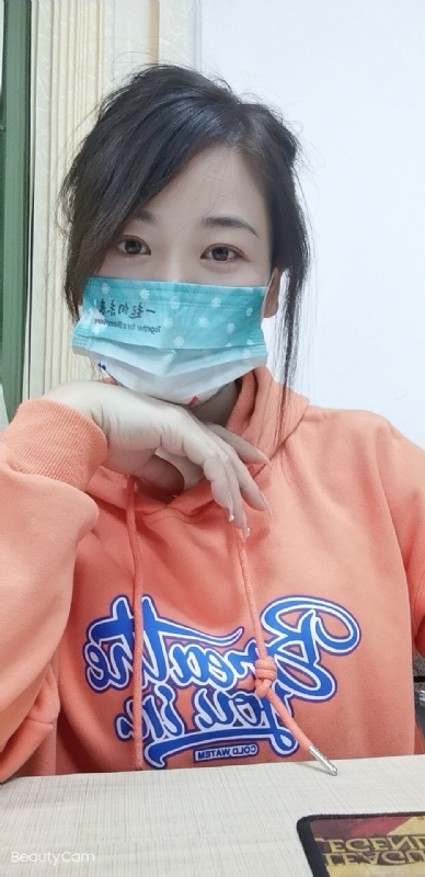 姚瑶的第一张照片--太原相亲服务中心