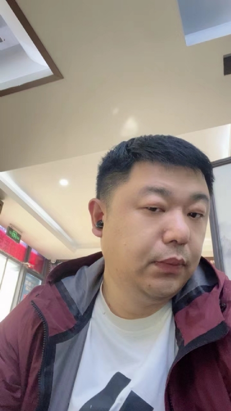 城市有爱的第一张照片--太原相亲服务中心
