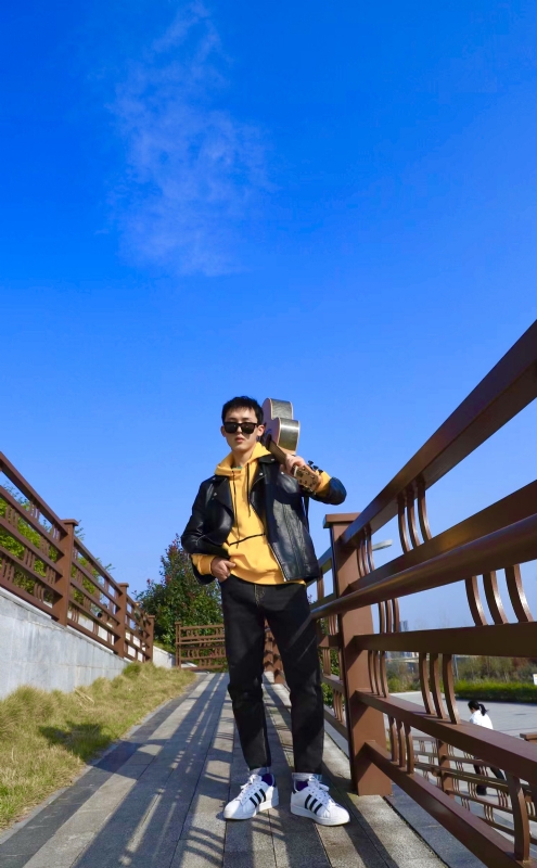 南子的第一张照片--太原相亲服务中心