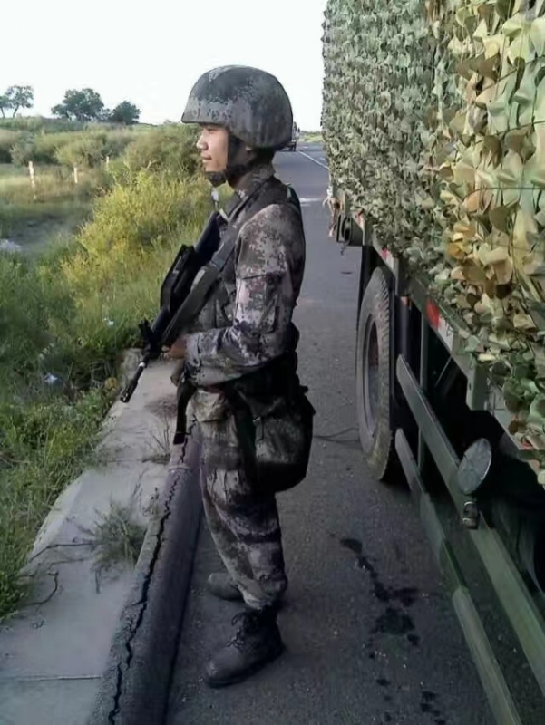 搬砖中的第一张照片--太原相亲服务中心