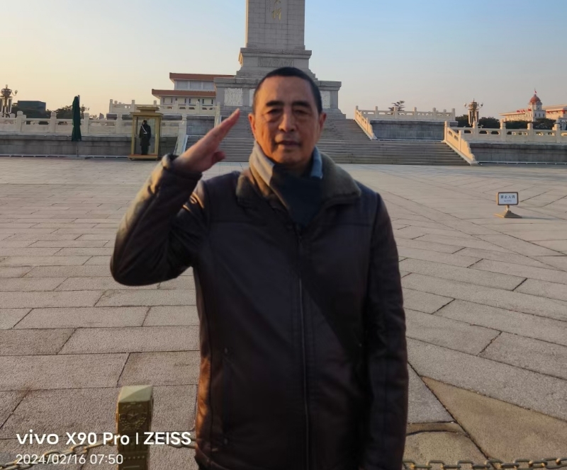 超爱英的第一张照片--太原相亲服务中心
