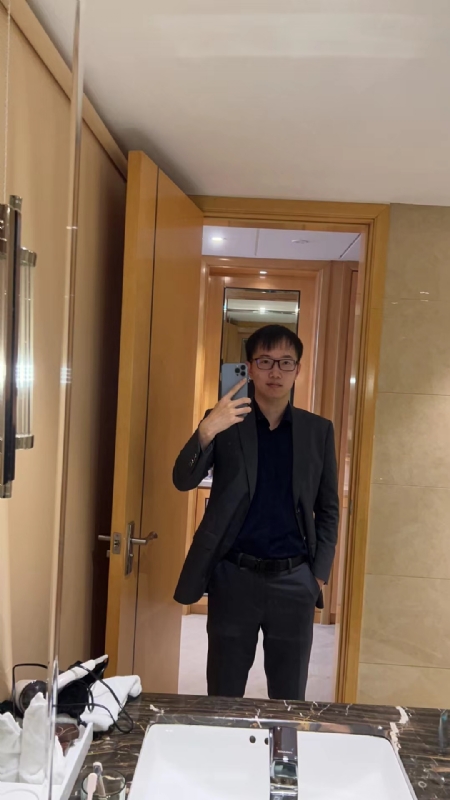 熊先生的第一张照片--太原相亲服务中心