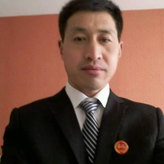 寻觅对象的第一张照片--太原相亲服务中心