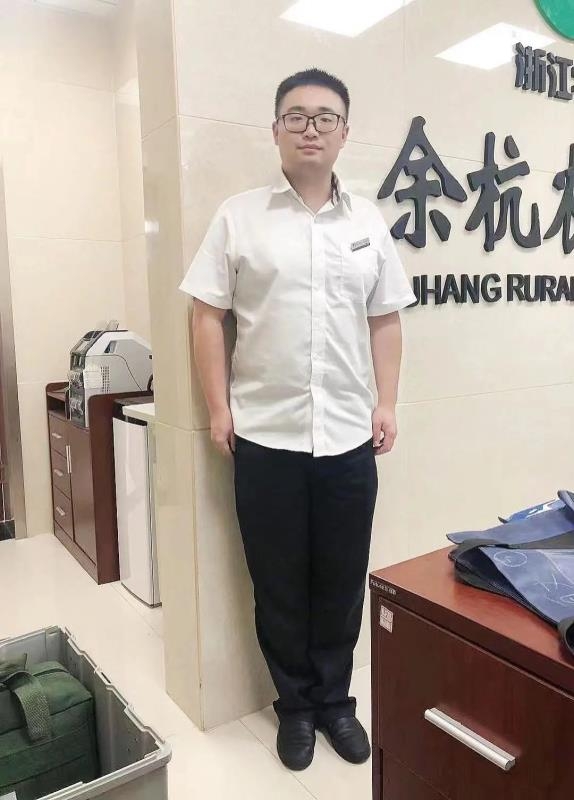 君临天下的第一张照片--太原相亲服务中心