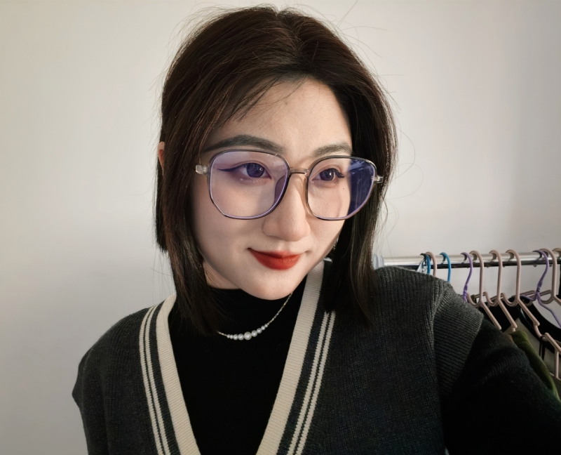 Helen的第二张照片--太原相亲服务中心
