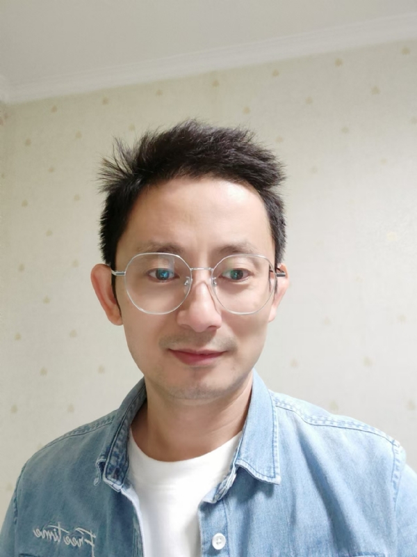 飘逸的第二张照片--太原相亲服务中心
