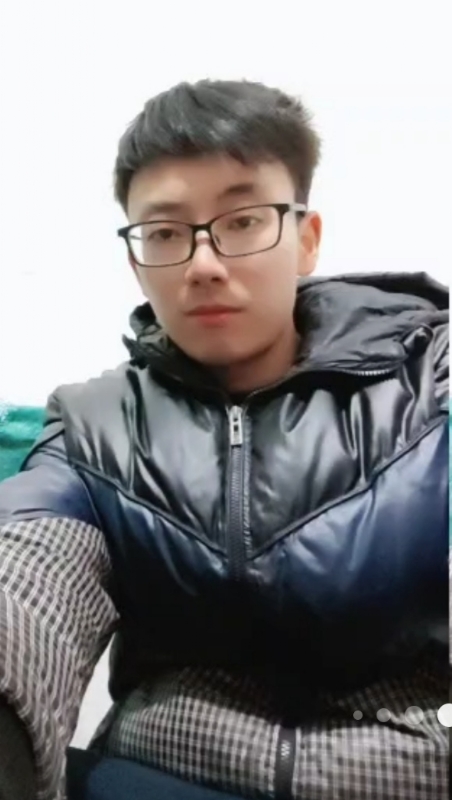 吐泡泡的小鱼的第一张照片--太原相亲服务中心