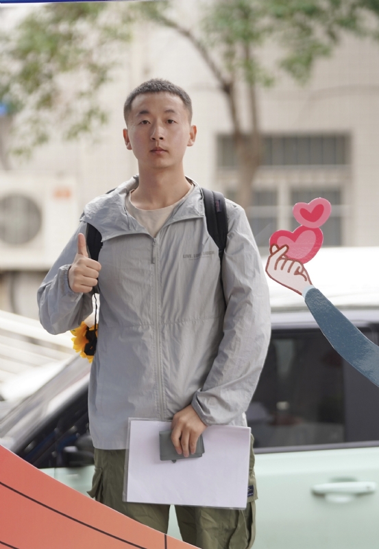 当下的第一张照片--太原相亲服务中心