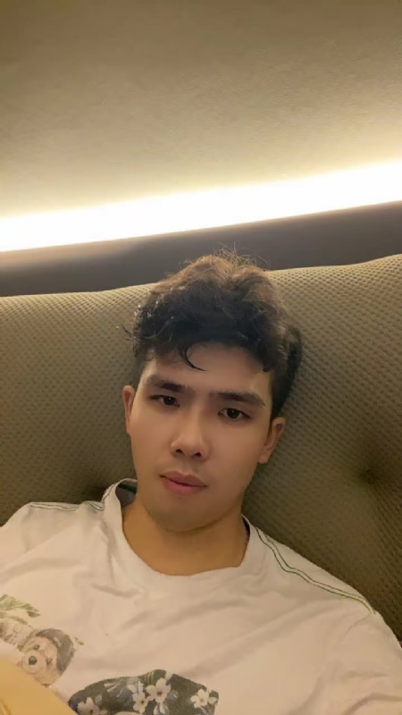 阿龙设计师的第一张照片--太原相亲服务中心