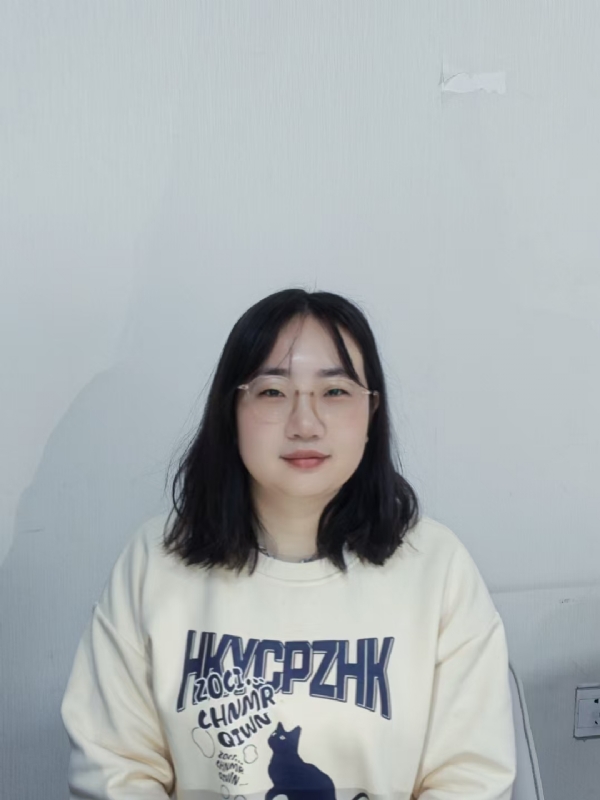 雪舞的第一张照片--太原相亲服务中心