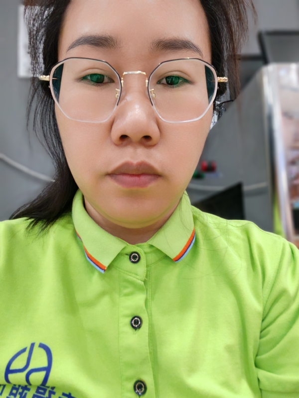 麻花小辫的第一张照片--太原相亲服务中心