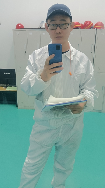 黑黑一笑的第四张照片--太原相亲服务中心