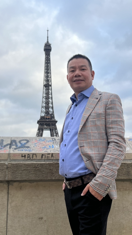 阳光灿烂的日子的第一张照片--太原相亲服务中心