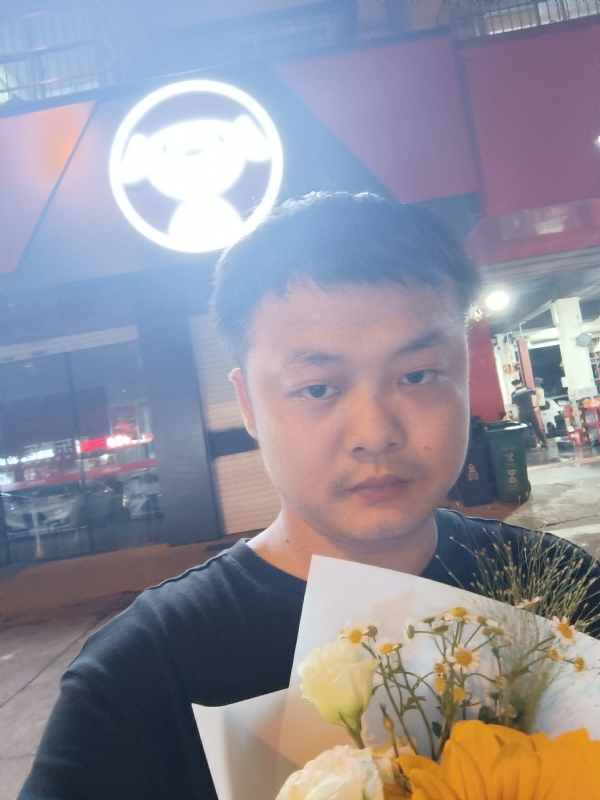 小陈的第一张照片--太原相亲服务中心