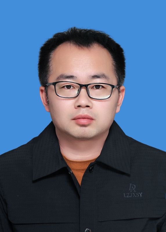 驰龙的第一张照片--太原相亲服务中心