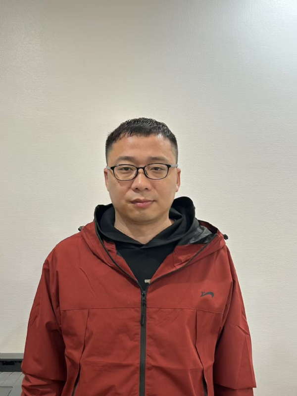 小石头的第二张照片--太原相亲服务中心